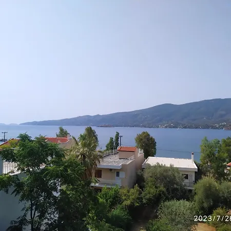 Rigos House At Askeli Beach, Poros Island Holiday home *